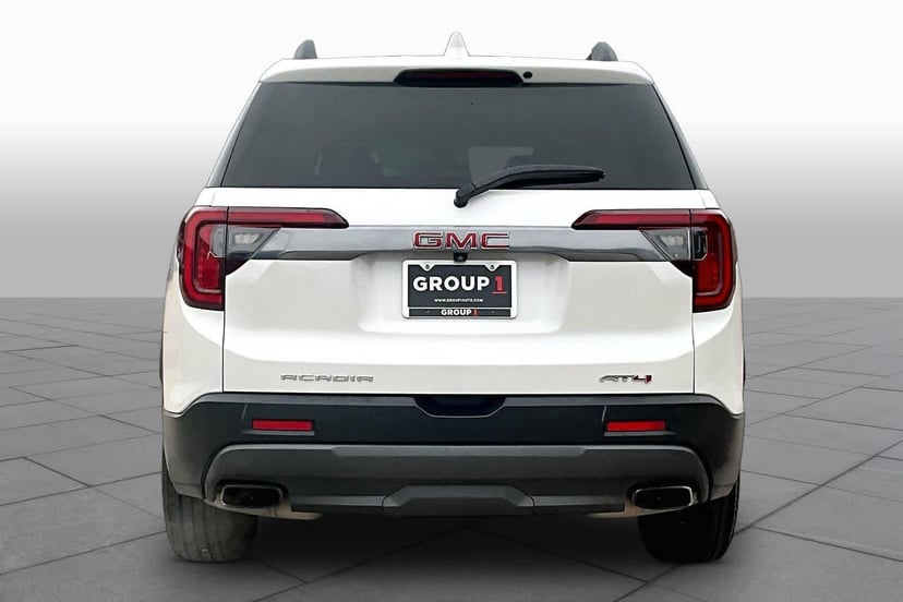 2023 GMC Acadia - Image 5