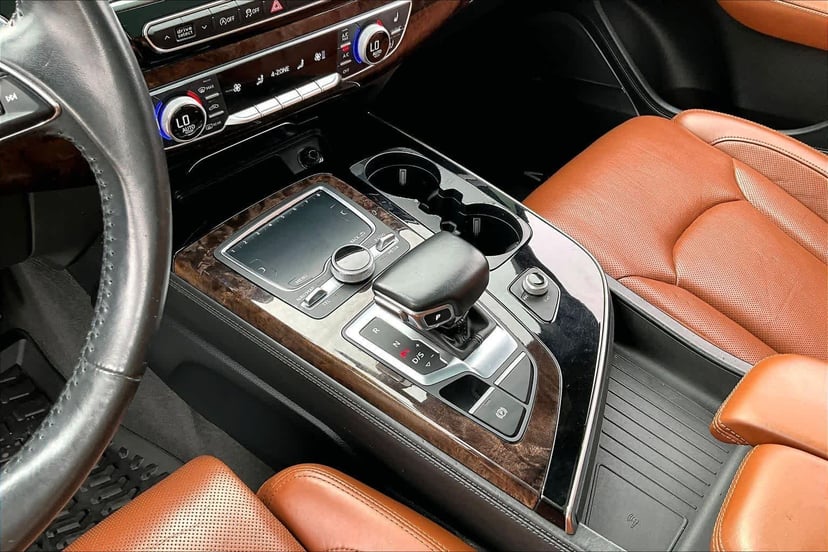 2018 Audi Q7 - Image 17