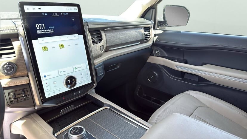 2023 Ford Expedition - Image 20