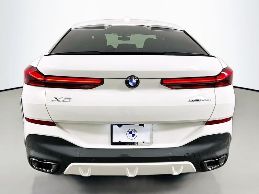 2027 BMW X6 - Image 6