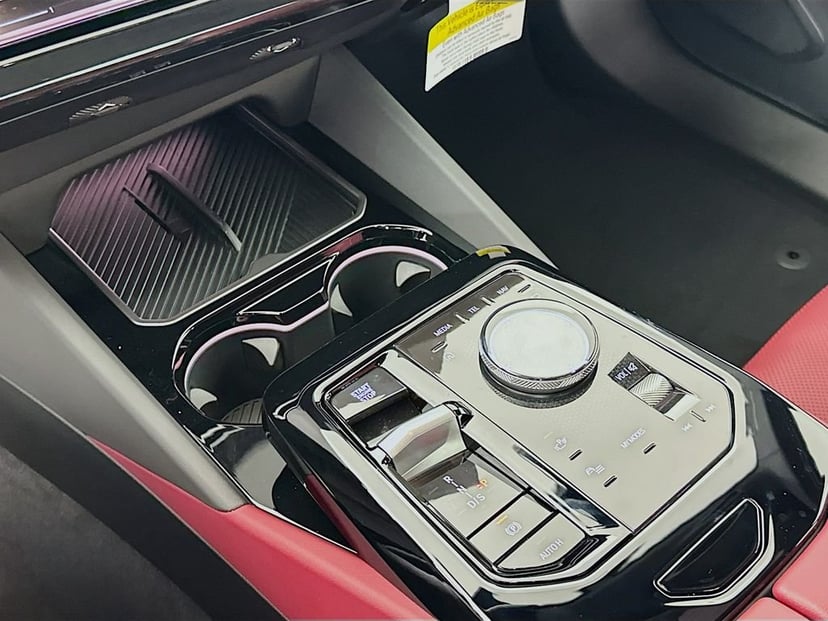 2026 BMW 5 Series - Image 15
