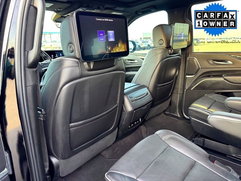 2023 Cadillac Escalade - Image 22