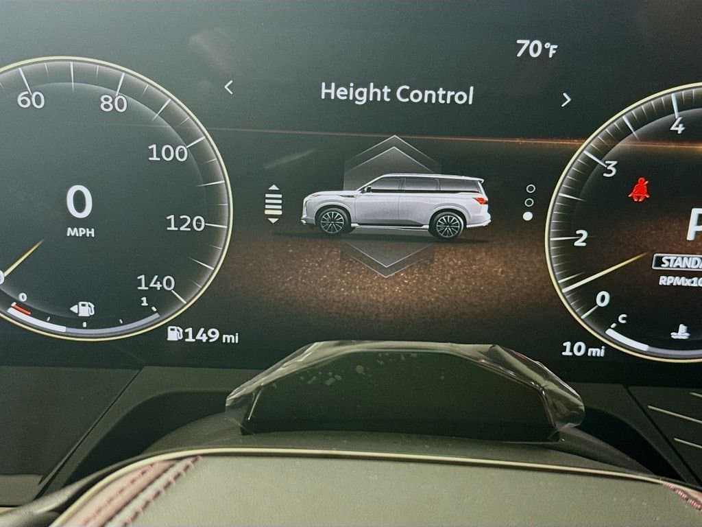 2026 INFINITI QX80 - Image 15