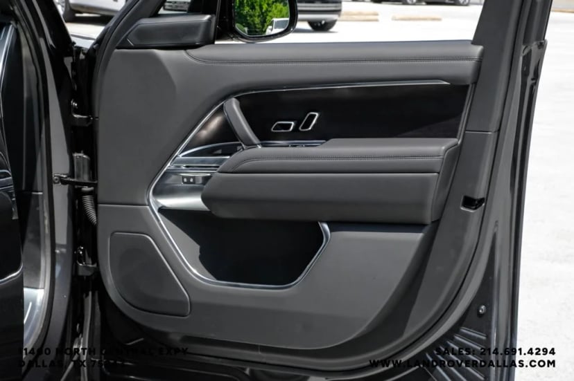 2026 Land Rover Range Rover - Image 46