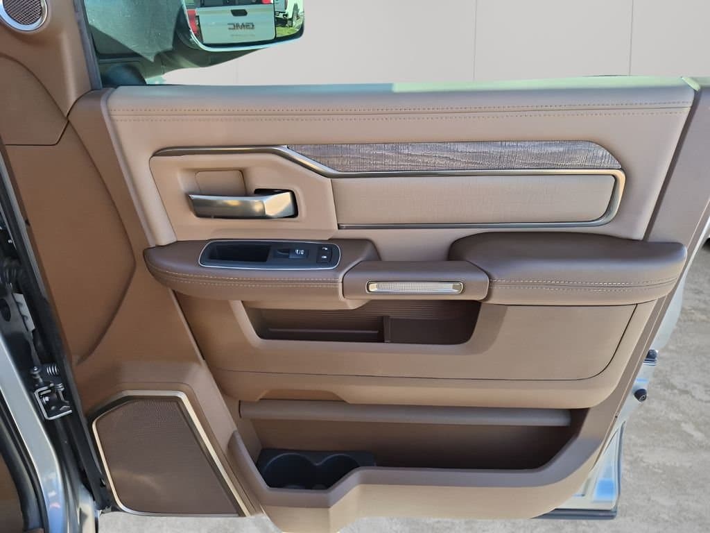 2021 Ram 2500 - Image 13