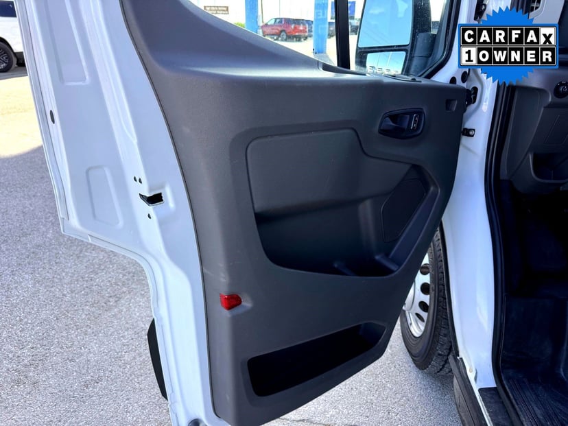 2024 Ford Transit Passenger Wagon - Image 17