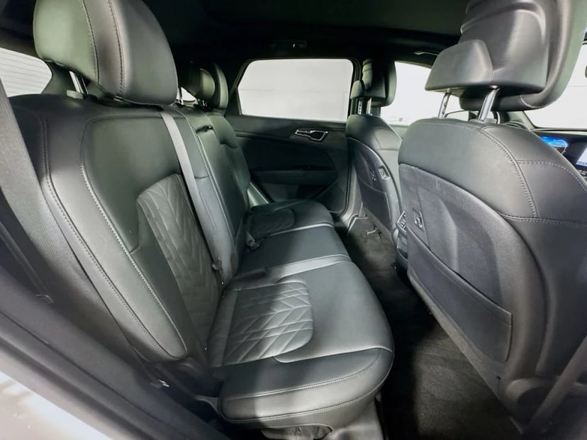 2023 Kia Sportage - Image 34