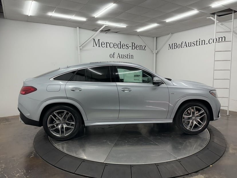 2026 Mercedes-Benz GLE - Image 7