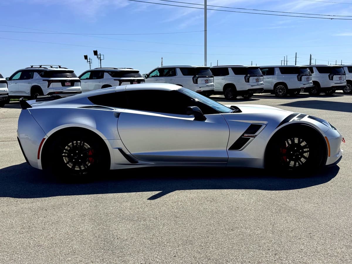 2019 Chevrolet Corvette - Image 8