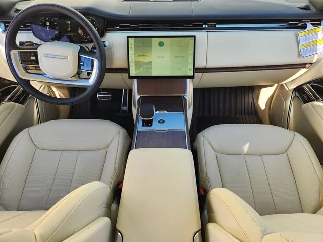 2026 Land Rover Range Rover - Image 18