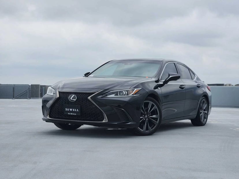 2021 Lexus ES 350 - Image 1