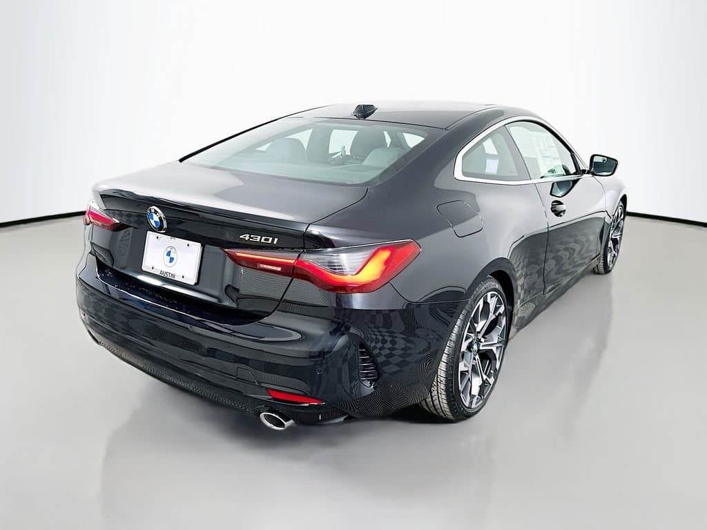 2026 BMW 4 Series - Image 5