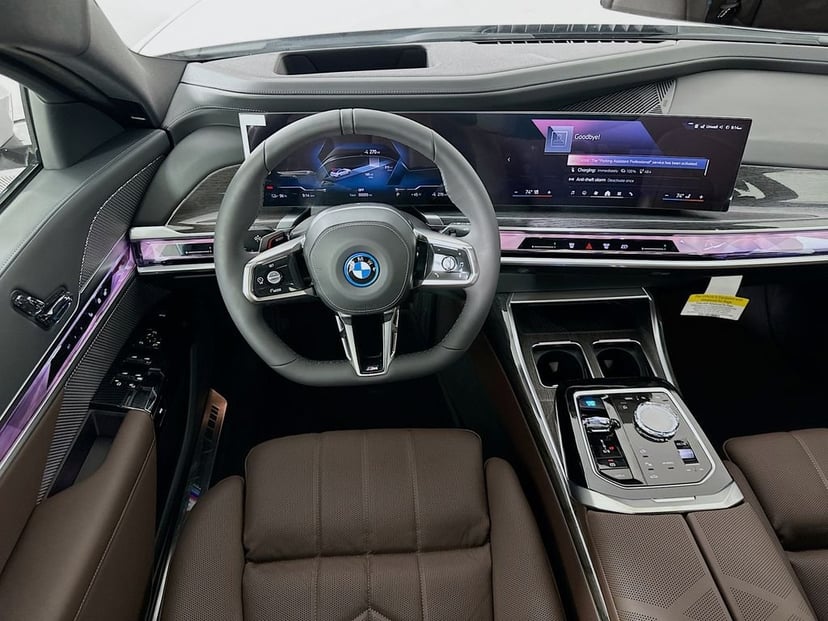 2026 BMW i7 - Image 19