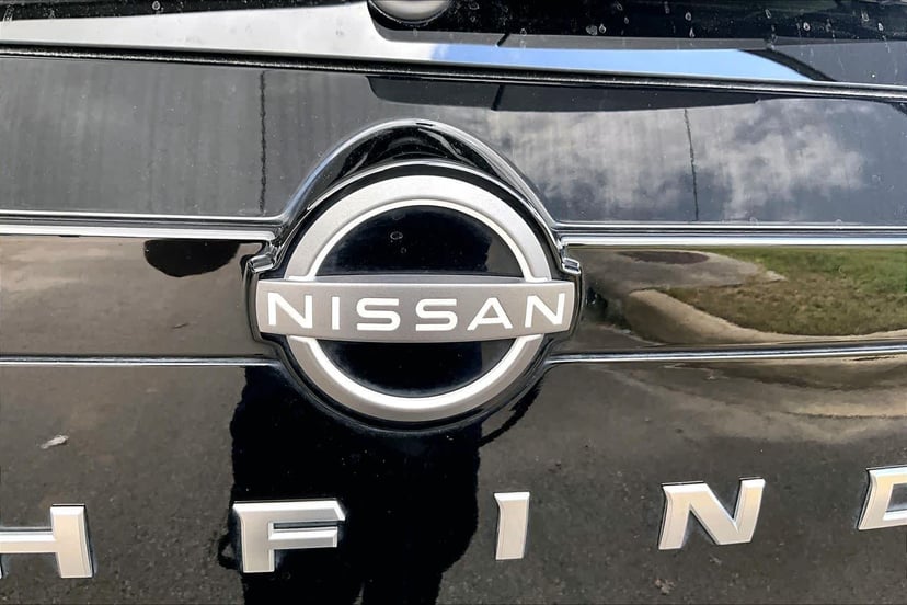 2025 Nissan Pathfinder - Image 30