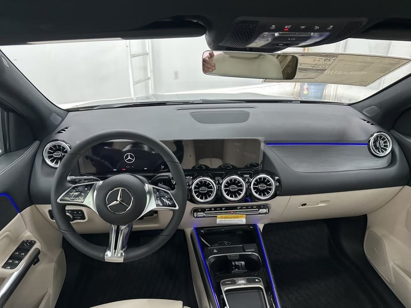 2026 Mercedes-Benz GLA - Image 22