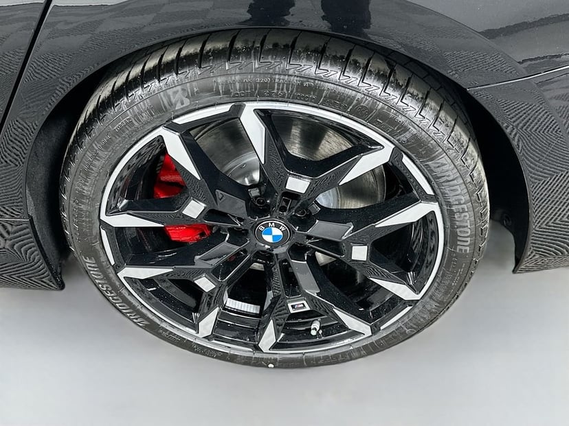 2026 BMW 3 Series - Image 23