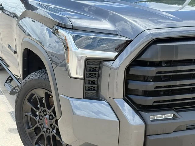 2023 Toyota Tundra - Image 3