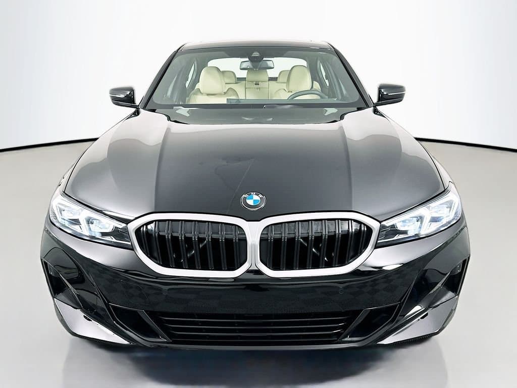2025 BMW 3 Series - Image 2