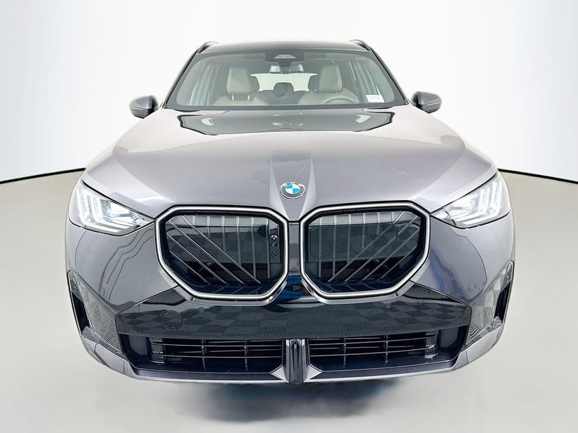 2026 BMW X3 - Image 2