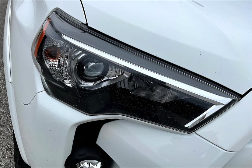 2023 Toyota 4Runner - Image 28