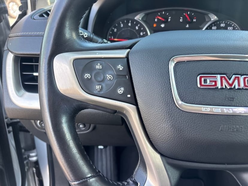 2021 GMC Terrain - Image 14