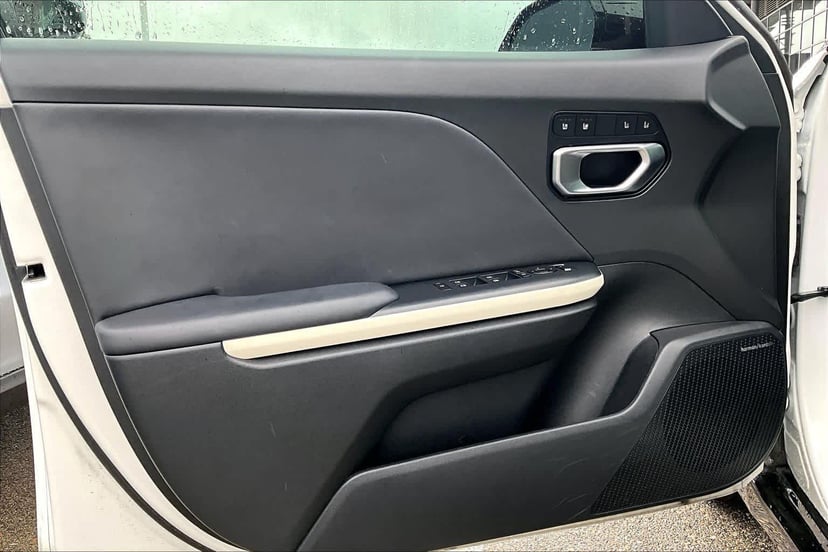 2025 Kia K4 - Image 22