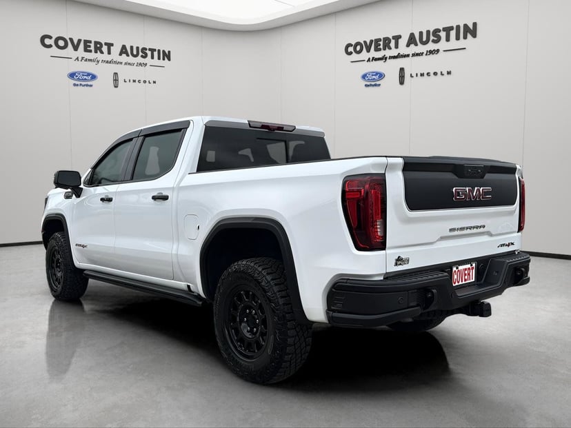 2024 GMC Sierra 1500 - Image 3