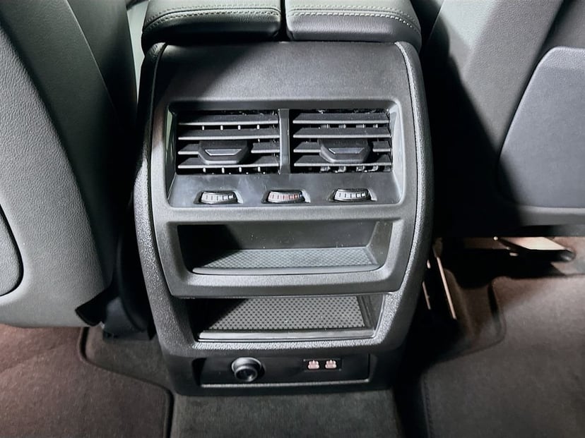 2026 BMW X5 - Image 18