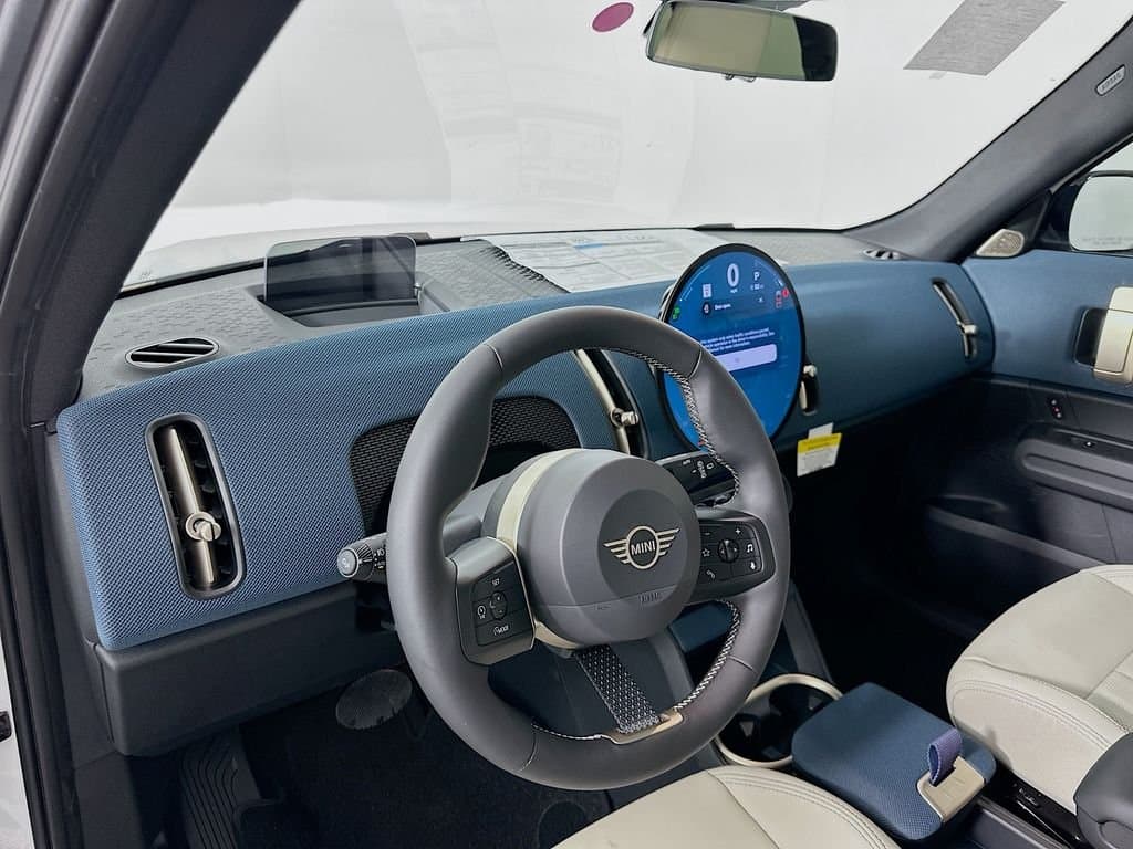 2026 MINI COUNTRYMAN - Image 10