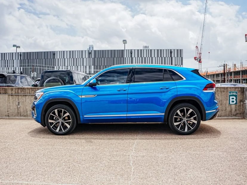 2024 Volkswagen Atlas Cross Sport - Image 7