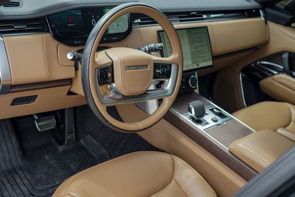 2020 Land Rover Range Rover Velar - Image 12