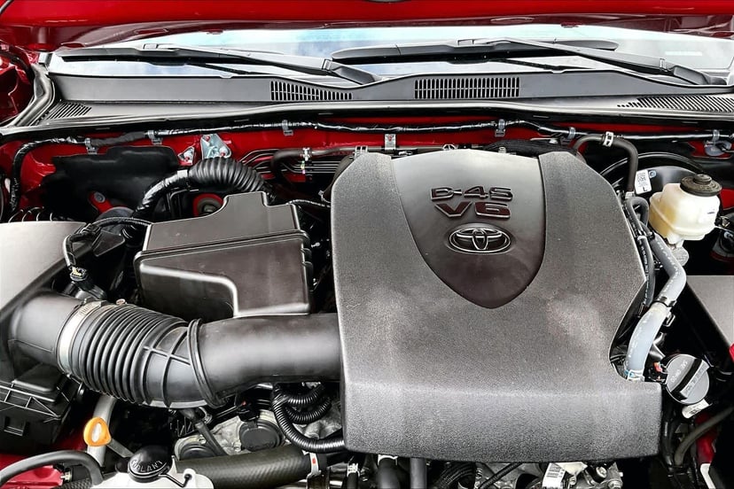 2023 Toyota Tacoma - Image 32