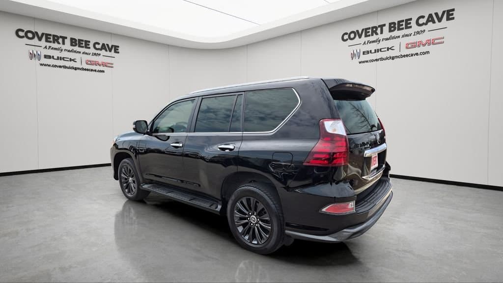 2022 Lexus GX - Image 7