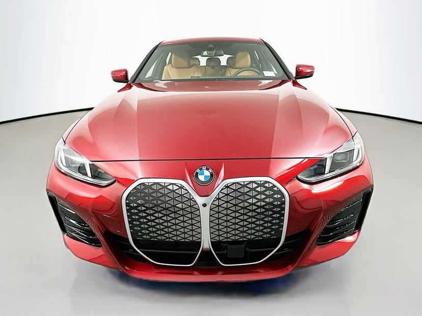 2026 BMW i4 - Image 2