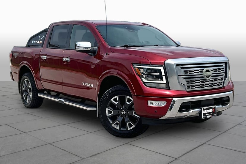 2021 Nissan Titan - Image 3
