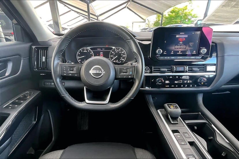 2024 Nissan Pathfinder - Image 6