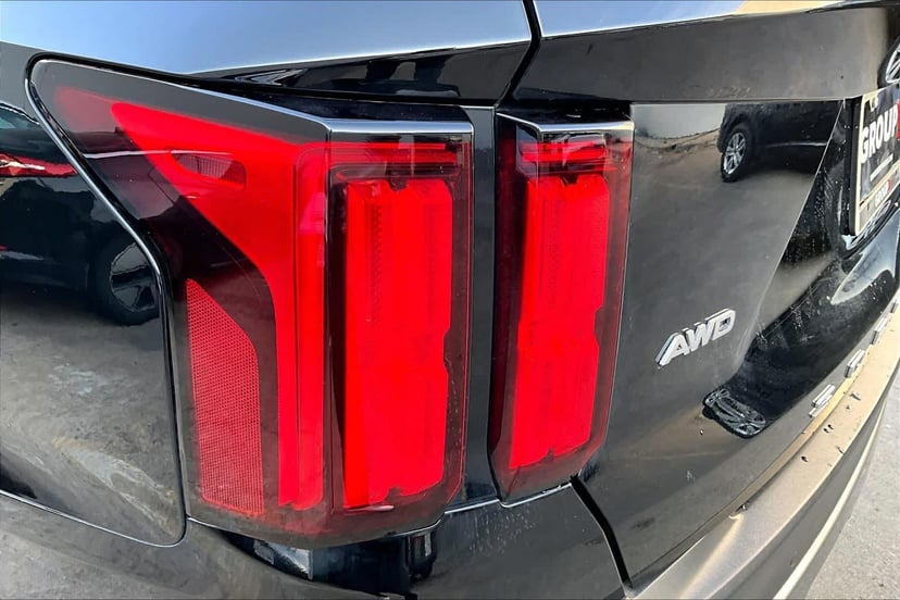 2022 Kia Sorento - Image 28