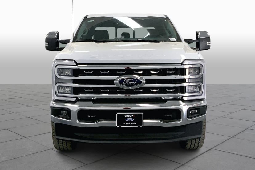 2026 Ford Super Duty - Image 3