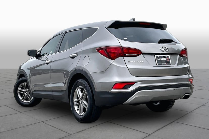 2017 Hyundai Santa Fe Sport - Image 12