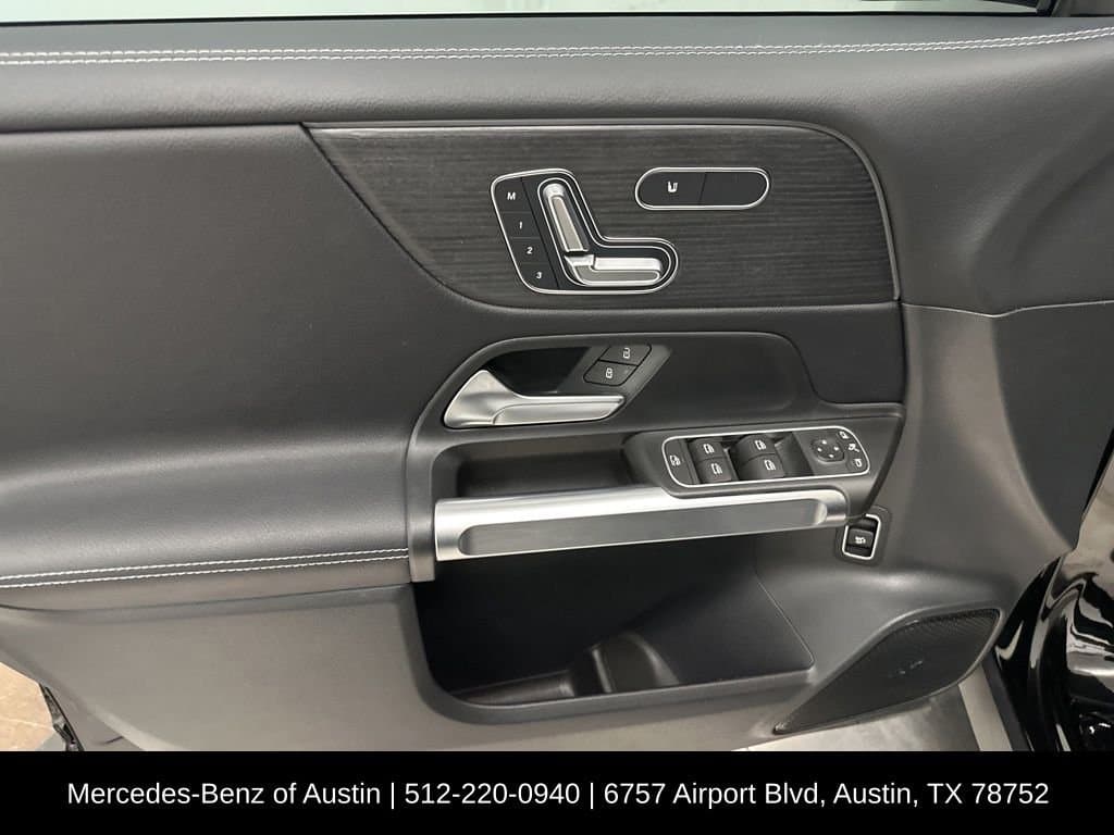 2025 MERCEDES-BENZ GLB - Image 11