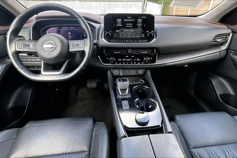 2023 Nissan Rogue - Image 16