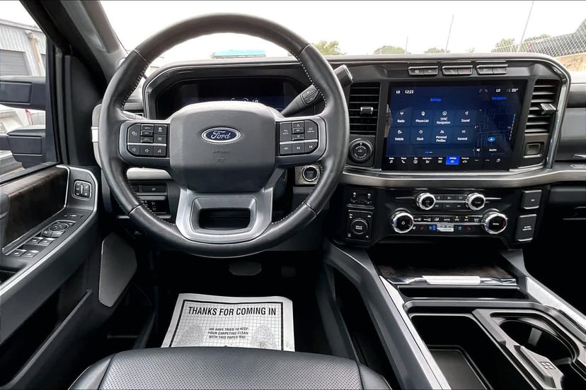 2024 Ford F-250 - Image 8