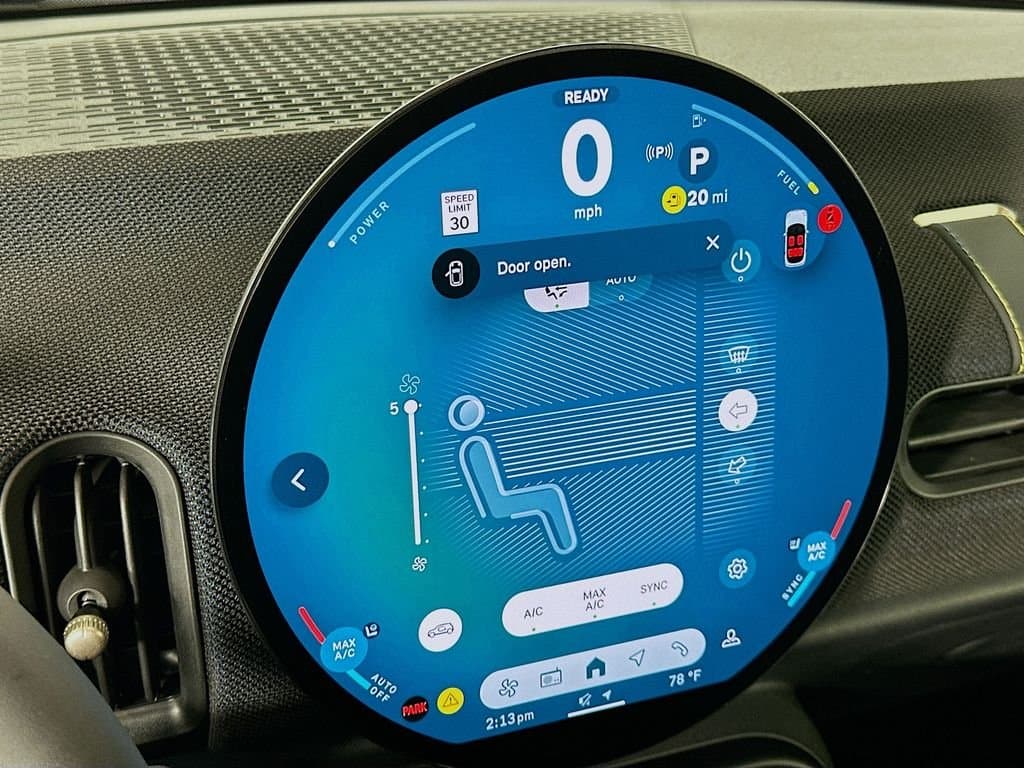 2025 MINI Cooper - Image 14