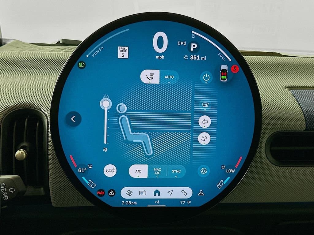 2026 MINI COOPER - Image 15