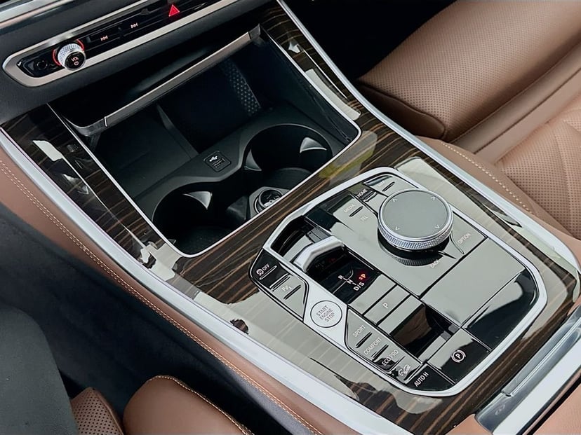 2026 BMW X5 - Image 15