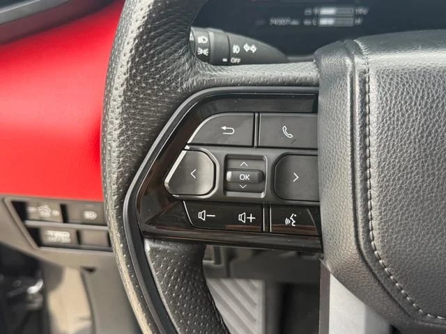 2023 Toyota Tundra Hybrid - Image 14