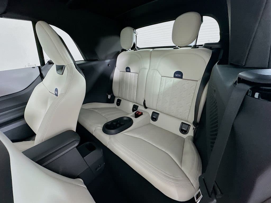 2026 MINI COOPER - Image 18