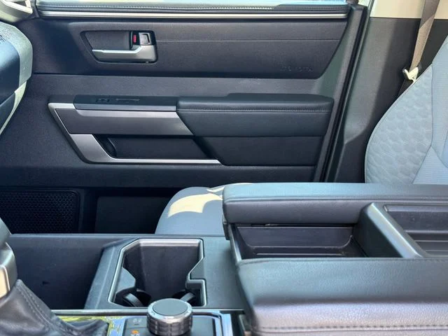 2022 Toyota Tundra - Image 8