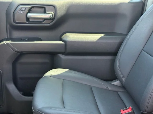 2025 Chevrolet Silverado 1500 - Image 12
