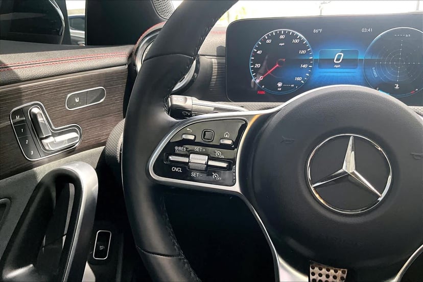 2023 Mercedes-Benz CLA 250 - Image 24